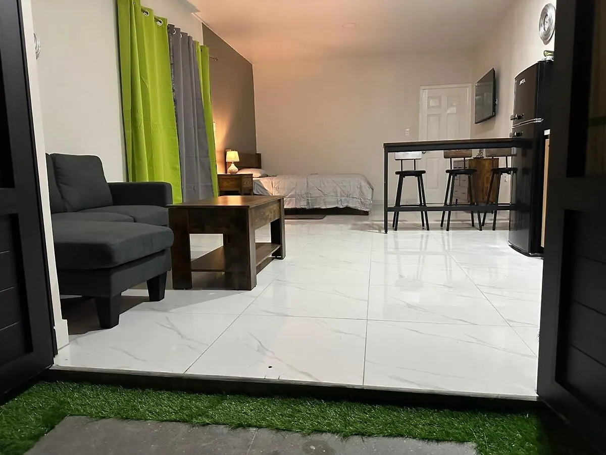 Eagle Stays Aruba-New Luxury, Cozy & Spacious Studio Near Eagle Beach! Oranjestad